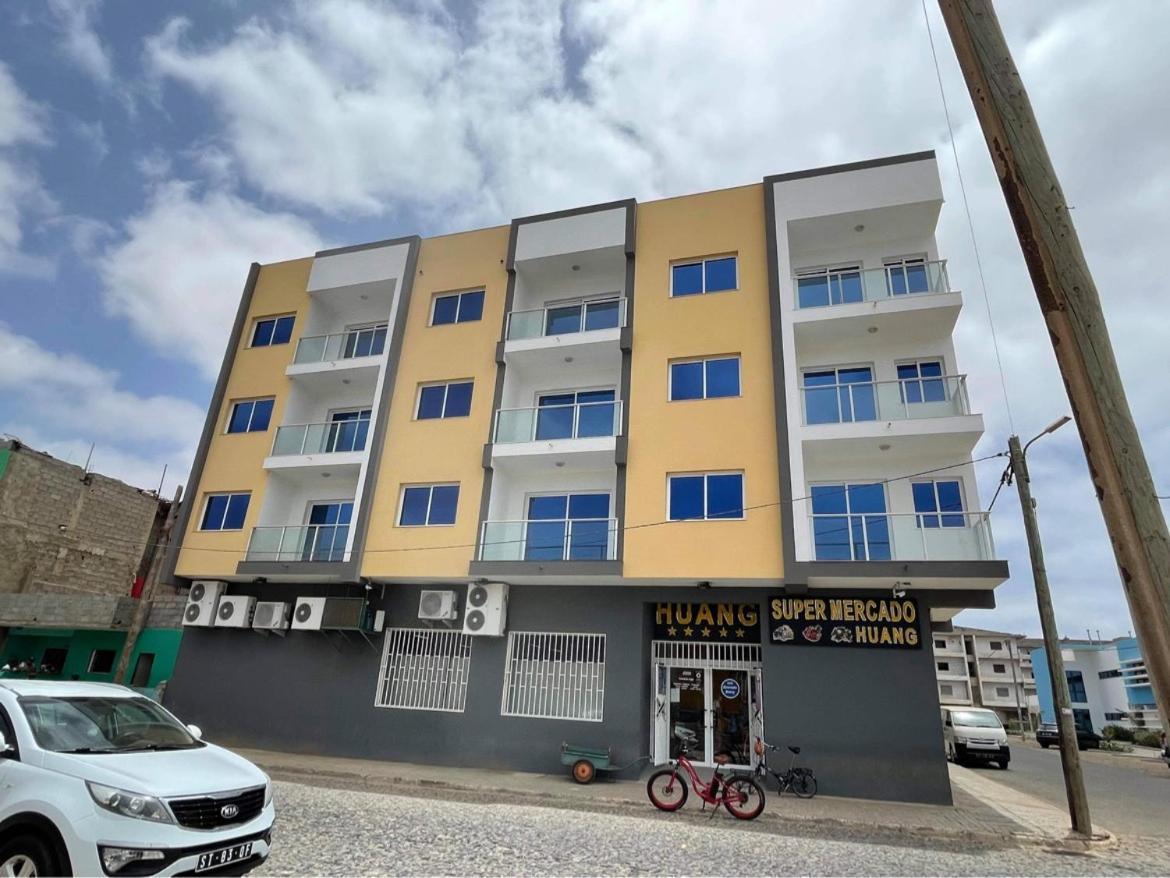 Bright, Luxury And Modern Less Than 500M -Beach Apartment Santa Maria Exterior foto